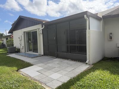 15729 Bottlebrush Circle, Delray Beach, FL 33484