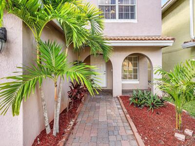 3256 Commodore Court, West Palm Beach, FL 33411