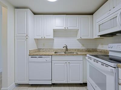 1505 Crescent Circle, Lake Park, FL 33403