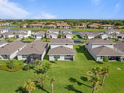 5742 Graceful Way, Delray Beach, FL 33484