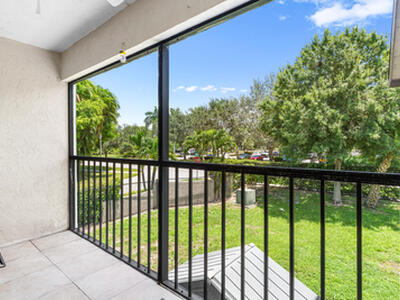 1647 Cabot Lane, Wellington, FL 33414