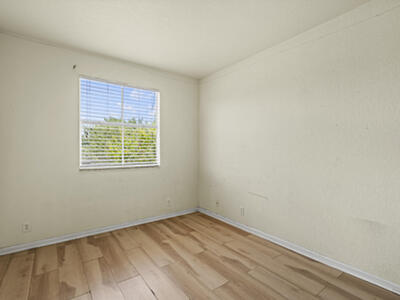 5919 Walnut Park Ln Lane, Fort Pierce, FL 34951