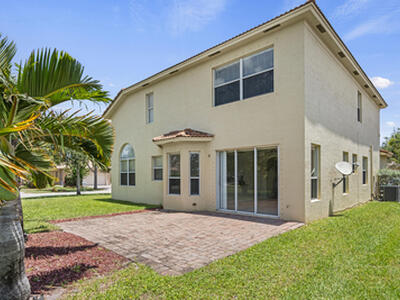 5919 Walnut Park Ln Lane, Fort Pierce, FL 34951