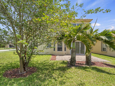 5919 Walnut Park Ln Lane, Fort Pierce, FL 34951