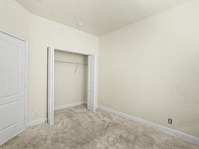 5919 Walnut Park Ln Lane, Fort Pierce, FL 34951