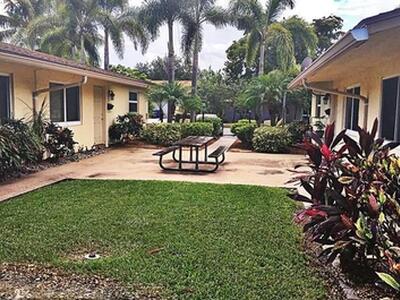 408 NE 12 Avenue, Pompano Beach, FL 33060