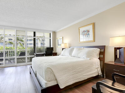 3300 S Ocean 202 S Boulevard, Palm Beach, FL 33480