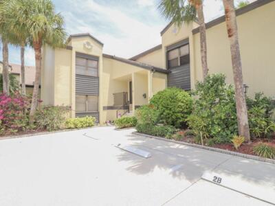 3961 SW Greenwood Way