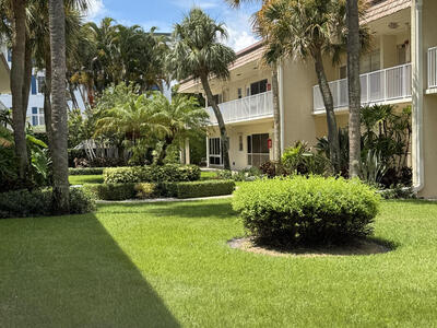 640 Snug Harbor Drive, Boynton Beach, FL 33435