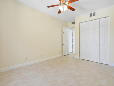 10560 SW Stephanie Way, Port Saint Lucie, FL 34987