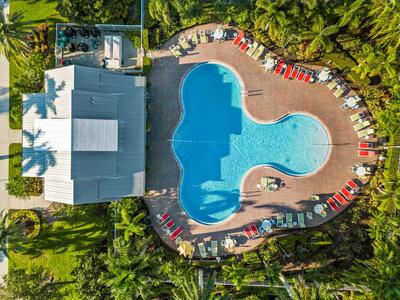 10560 SW Stephanie Way, Port Saint Lucie, FL 34987