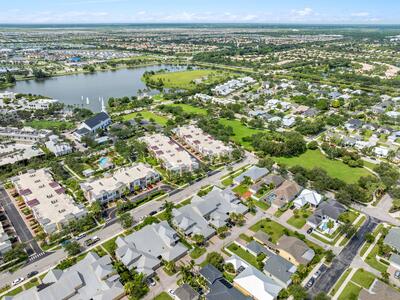 10560 SW Stephanie Way, Port Saint Lucie, FL 34987