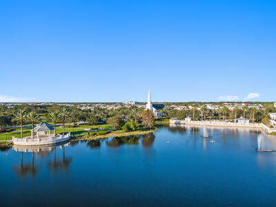 10560 SW Stephanie Way, Port Saint Lucie, FL 34987