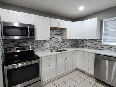 1634 W 9th Street, Riviera Beach, FL 33404