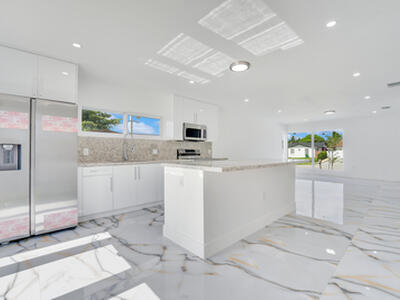 16315 SW 107th Avenue, Miami, FL 33157