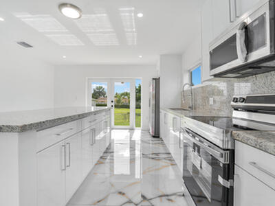 16315 SW 107th Avenue, Miami, FL 33157