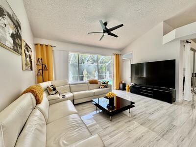 8561 Lawson Circle, Boynton Beach, FL 33472