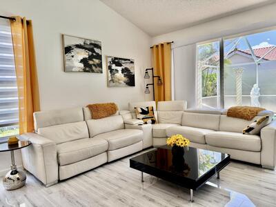 8561 Lawson Circle, Boynton Beach, FL 33472