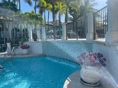 8561 Lawson Circle, Boynton Beach, FL 33472