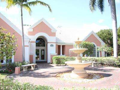 1011 Crystal Way, Delray Beach, FL 33444