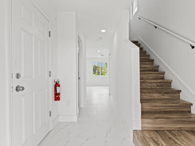 4498 SW Port Saint Lucie Boulevard, Port Saint Lucie, FL 34953