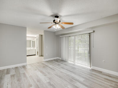 1221 12th Lane, Palm Beach Gardens, FL 33418