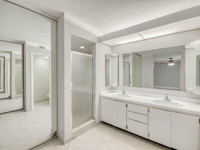 1221 12th Lane, Palm Beach Gardens, FL 33418