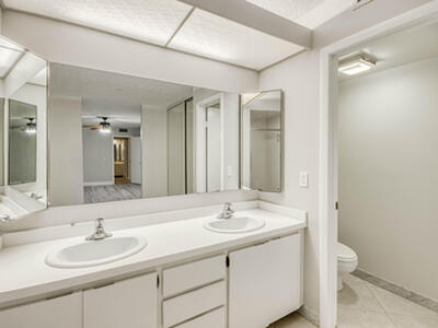 1221 12th Lane, Palm Beach Gardens, FL 33418