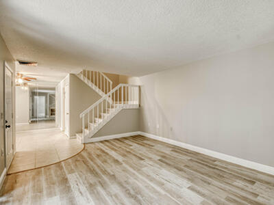 1221 12th Lane, Palm Beach Gardens, FL 33418