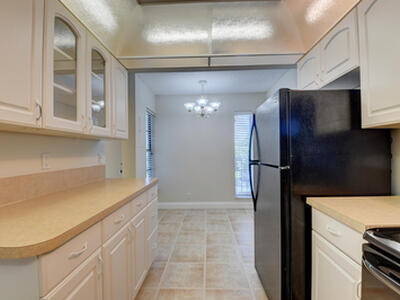 16 Royal Palm Way, Boca Raton, FL 33432