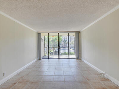 16 Royal Palm Way, Boca Raton, FL 33432