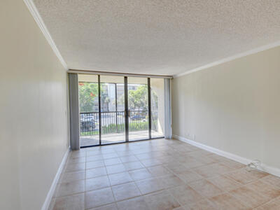 16 Royal Palm Way, Boca Raton, FL 33432