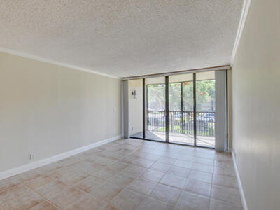 16 Royal Palm Way, Boca Raton, FL 33432