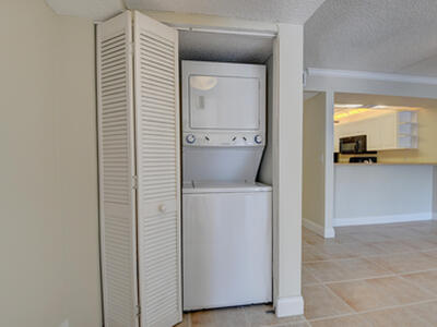 16 Royal Palm Way, Boca Raton, FL 33432