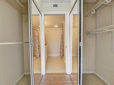 16 Royal Palm Way, Boca Raton, FL 33432