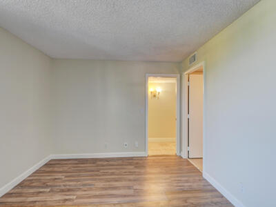 16 Royal Palm Way, Boca Raton, FL 33432