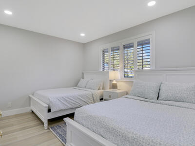 523 Club Drive, Palm Beach Gardens, FL 33418