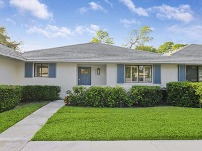 523 Club Drive, Palm Beach Gardens, FL 33418