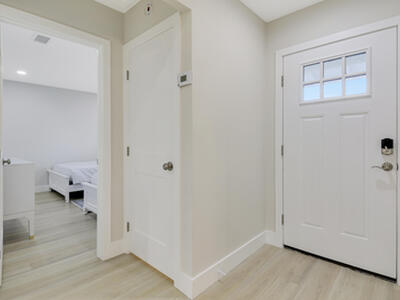 523 Club Drive, Palm Beach Gardens, FL 33418