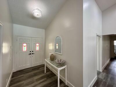 325 Knotty Wood Lane, Wellington, FL 33414