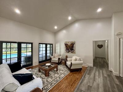 325 Knotty Wood Lane, Wellington, FL 33414