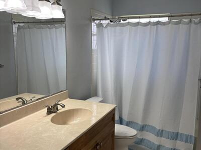 2662 SE 28th Circle, Boynton Beach, FL 33435