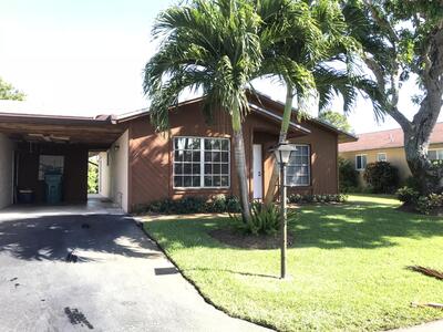 2662 SE 28th Circle, Boynton Beach, FL 33435