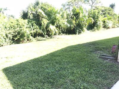 2662 SE 28th Circle, Boynton Beach, FL 33435