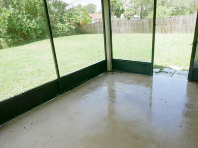 426 Harrisburg Street SW, Palm Bay, FL 32908