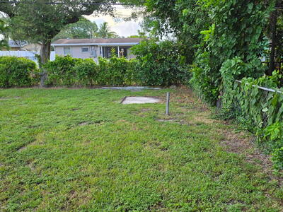 4951 SW 28th Terrace, Fort Lauderdale, FL 33312