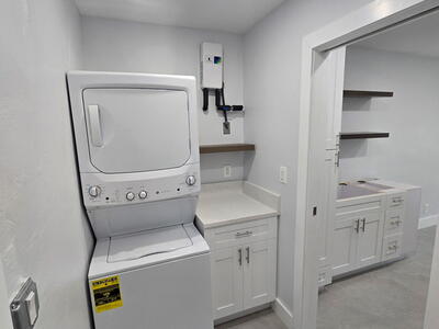 4951 SW 28th Terrace, Fort Lauderdale, FL 33312