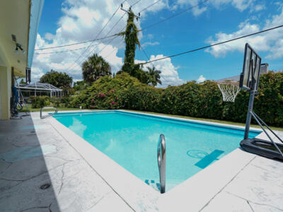 1351 Oaklawn Court, Fort Myers, FL 33919