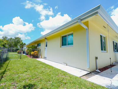 1351 Oaklawn Court, Fort Myers, FL 33919