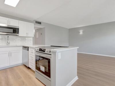 296 Fanshaw H, Boca Raton, FL 33434